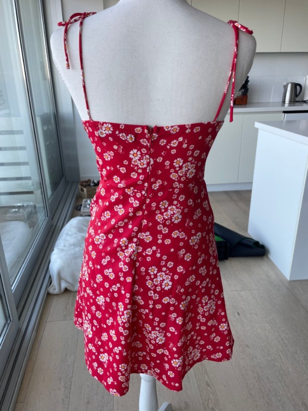 White Fox Boutique Red Floral Adjustable Spaghetti Strap Dress (XS) - Picture 5 of 8